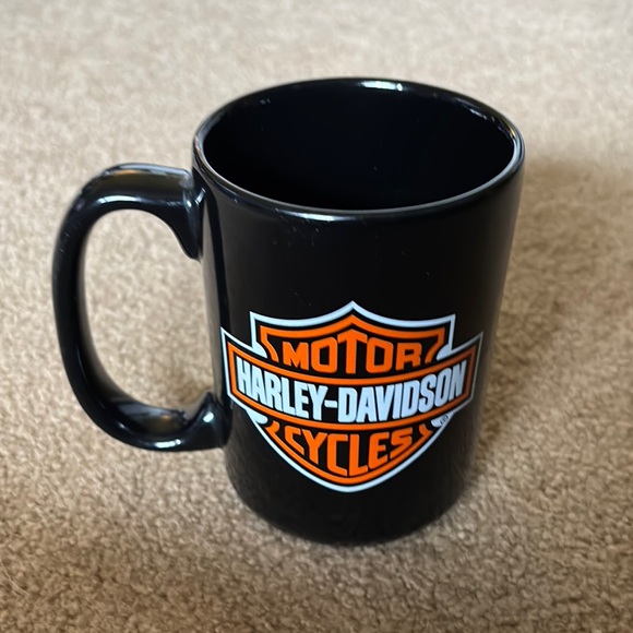 Harley-Davidson Black and Orange Logo Mug - Picture 2 of 3